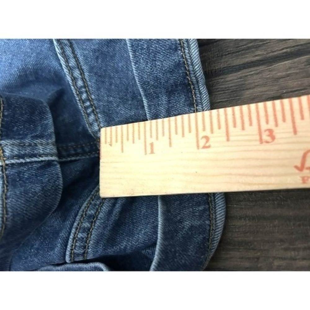 Lee‎ Double Button Denim Shorts Y2K Style Carefree Playful Summer Americana Sz 8 - Picture 6 of 13
